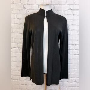 Nwt- Dana Buchman- 100 % Silk- Long sleeve cardigan jacket- L-  MSRP- $290